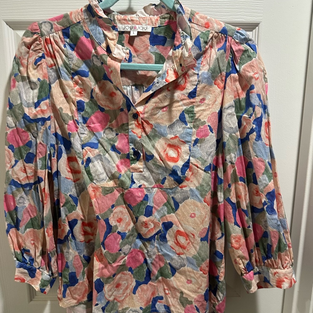 Joy Joy Floral Button-Front Women’s Top - Multicolor